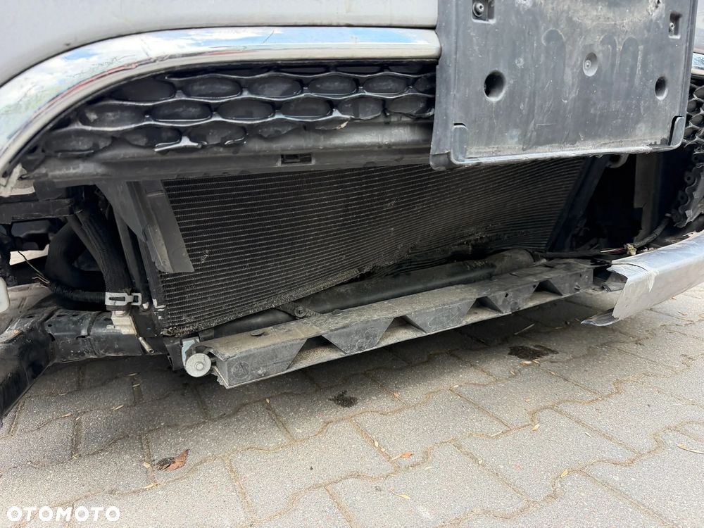 Chrysler Pacifica - 9