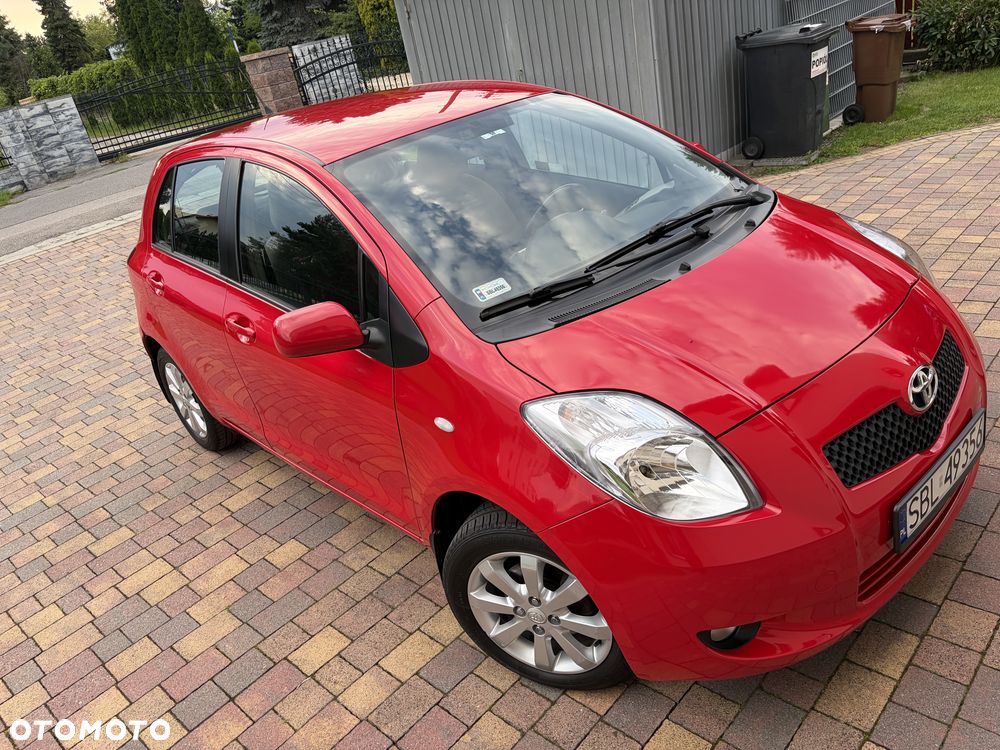 Toyota Yaris 1.3 Luna A/C - 3