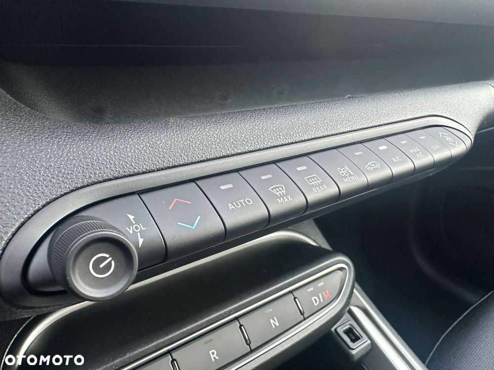 Jeep Avenger 1.2 T3 mHEV Summit FWD eDCT6 - 12