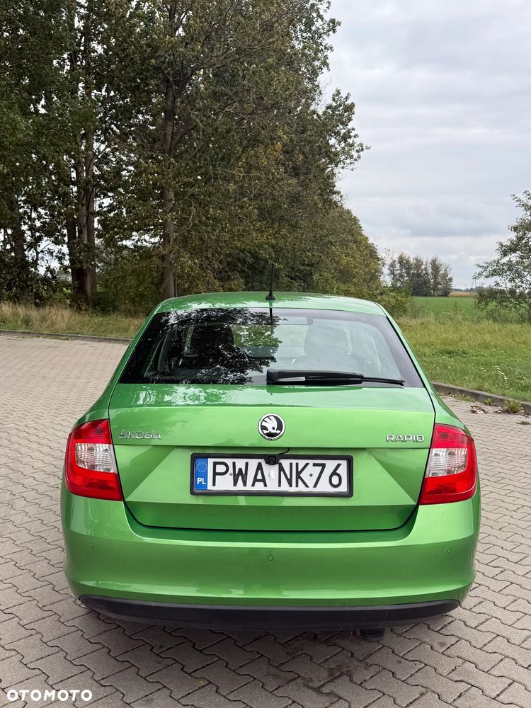 Skoda RAPID 1.2 TSI Active - 4