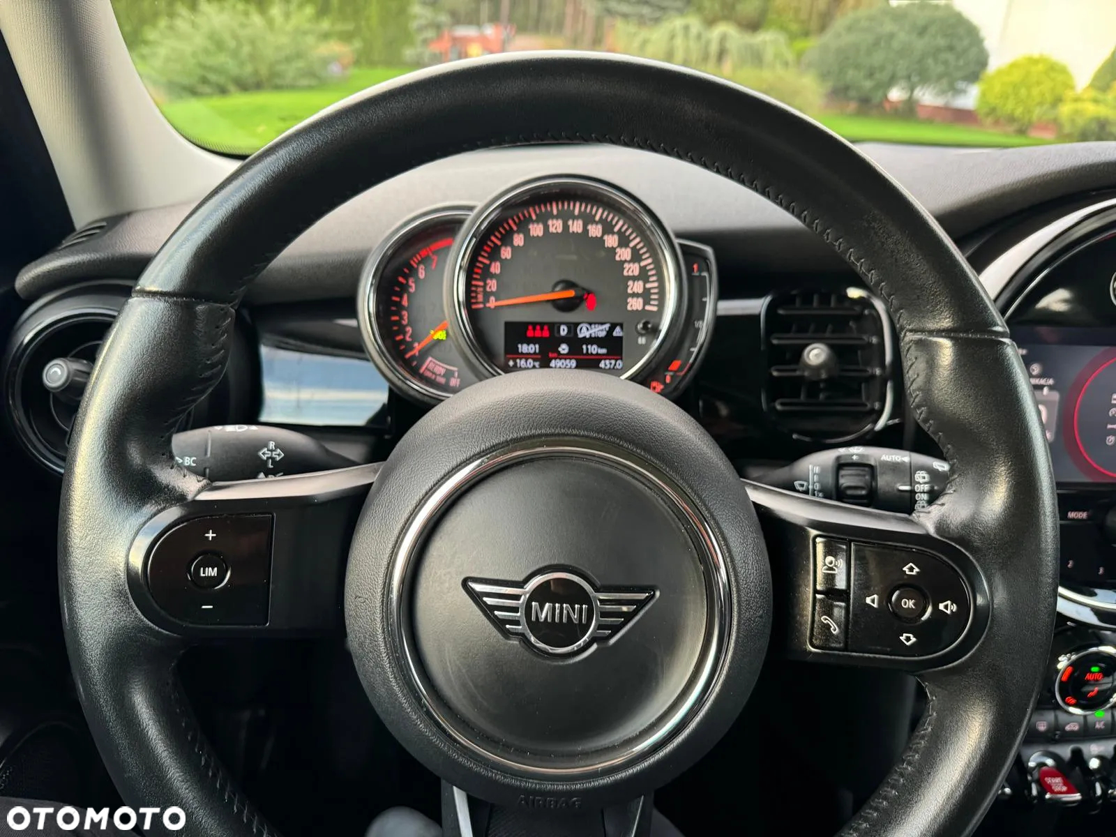 MINI Cooper Multitone Edition - 14