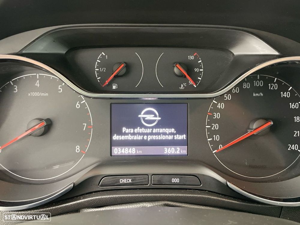 Opel Crossland 1.2 T Design & Tech - 9