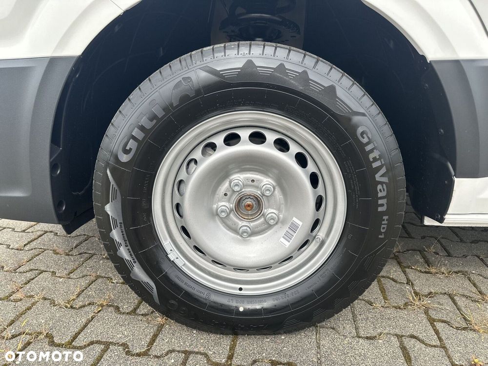 Volkswagen Crafter - 26