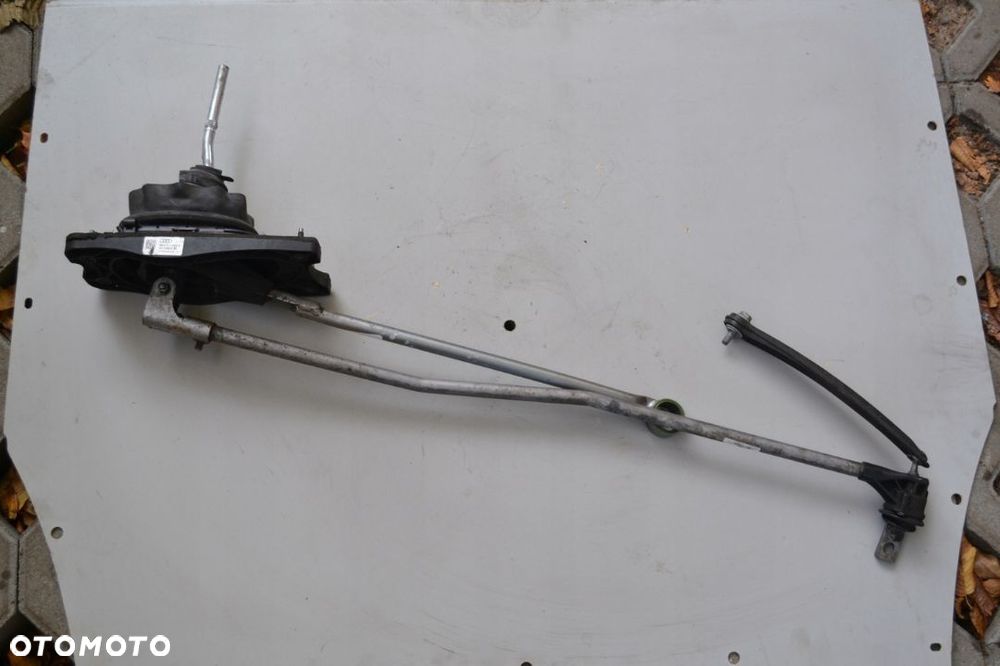 AUDI A4 B8 A5 WYBIERAK LEWAREK DŹWIGNIA ZMIANY BIEGÓW 8K0711025K - 1