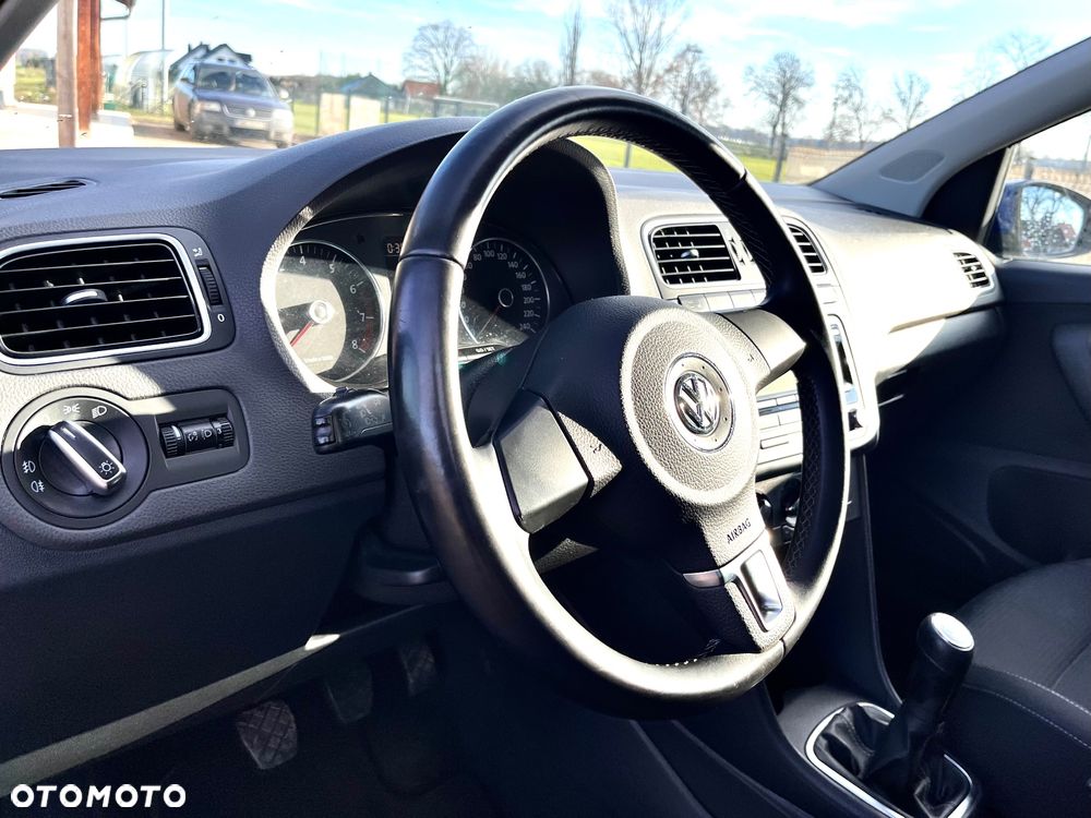 Volkswagen Polo 1.2 Team - 16