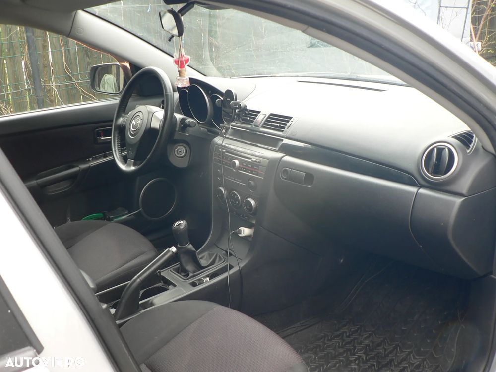 Mazda 3 - 3