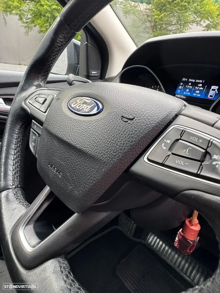 Ford Focus SW 1.5 TDCi Titanium - 9