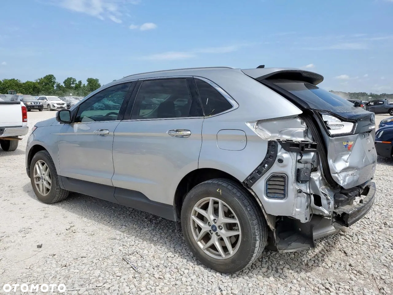 Ford Edge - 2