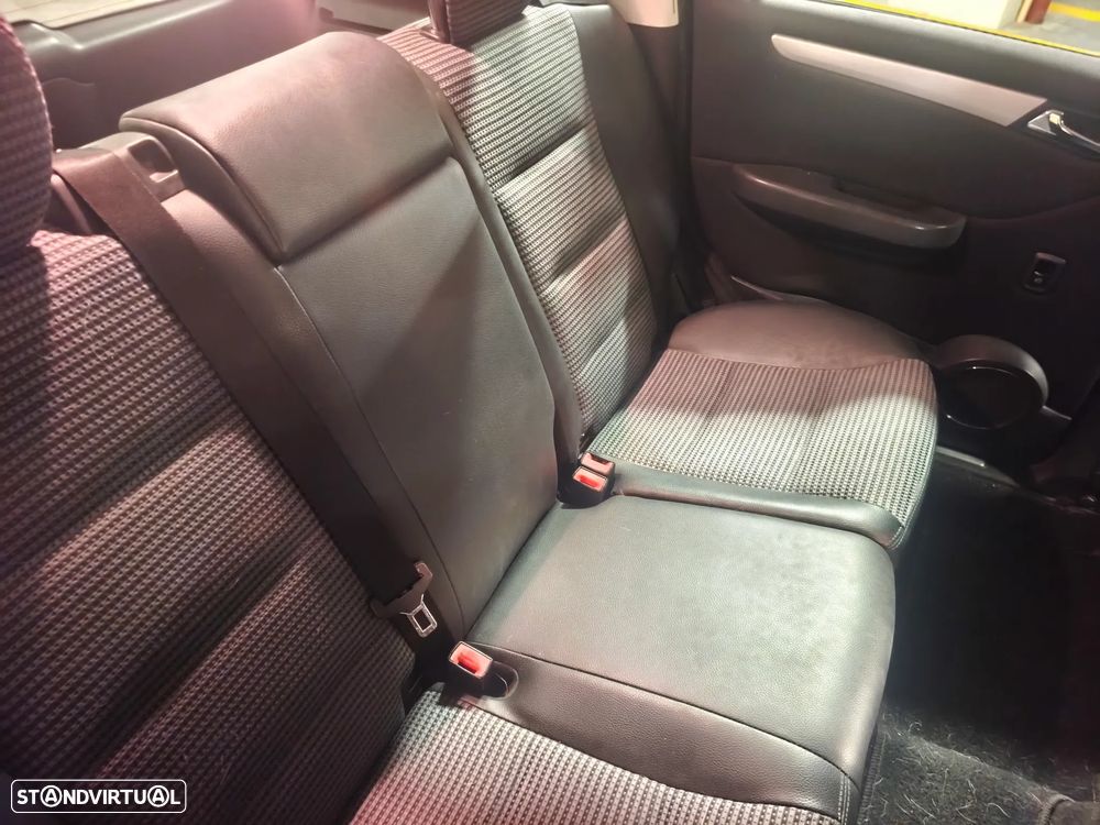 Mercedes-Benz A 180 - 19