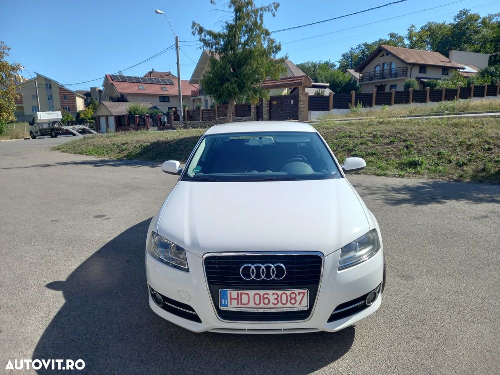 Audi A3 Sportback 2.0 TDI DPF S line Sportpaket - 14