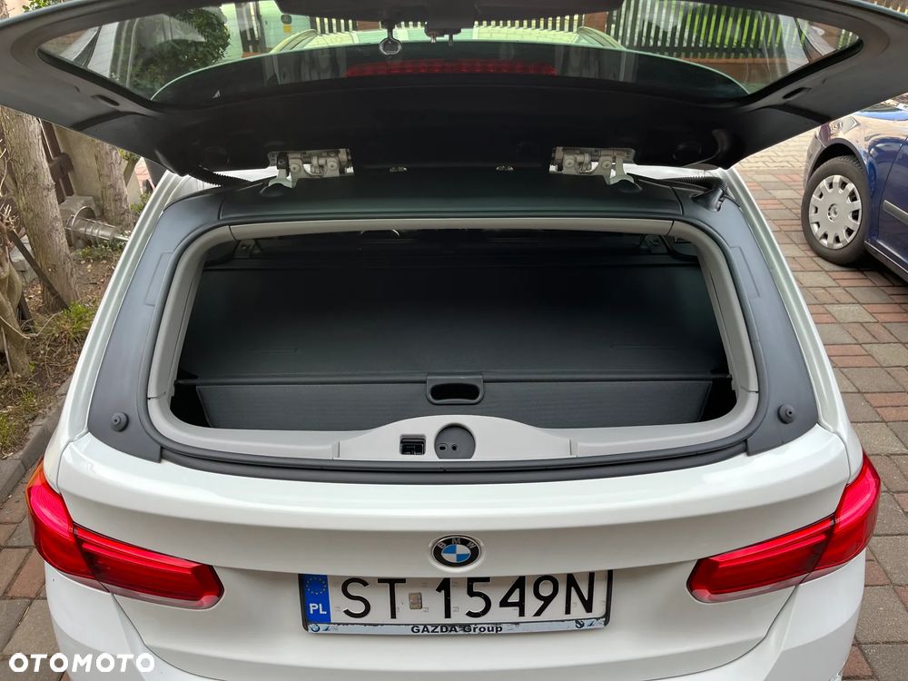 BMW Seria 3 320i GPF Sport Line Shadow sport - 30