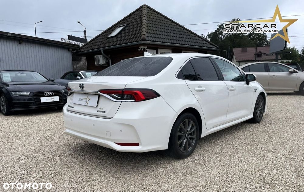 Toyota Corolla - 5