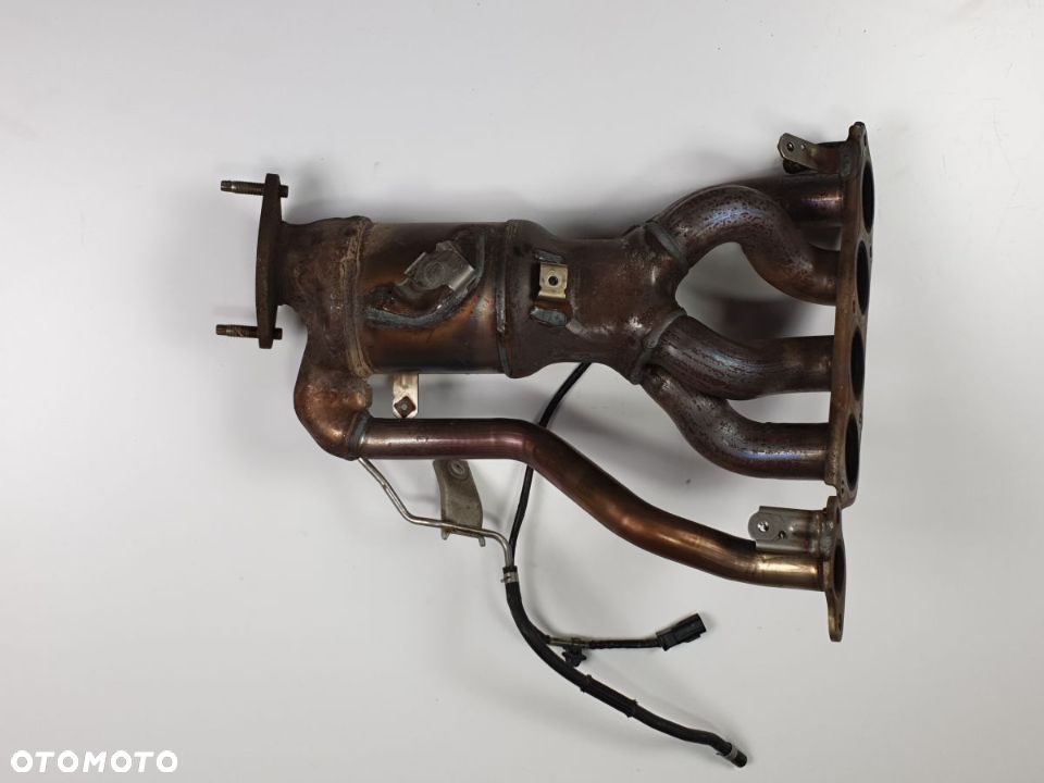 Katalizator TOYOTA RAV4 2.5H od 2019 roku - 1