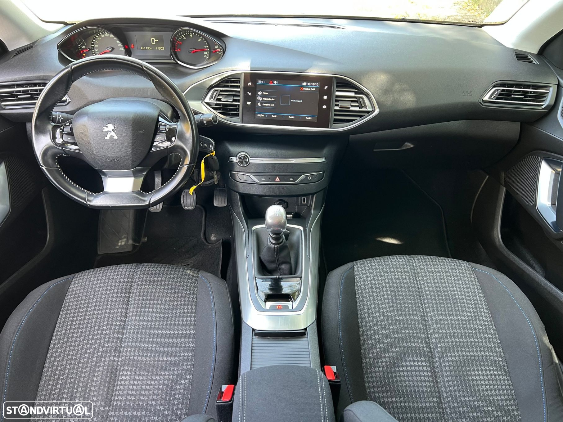 Peugeot 308 1.5 BlueHDi Style - 11