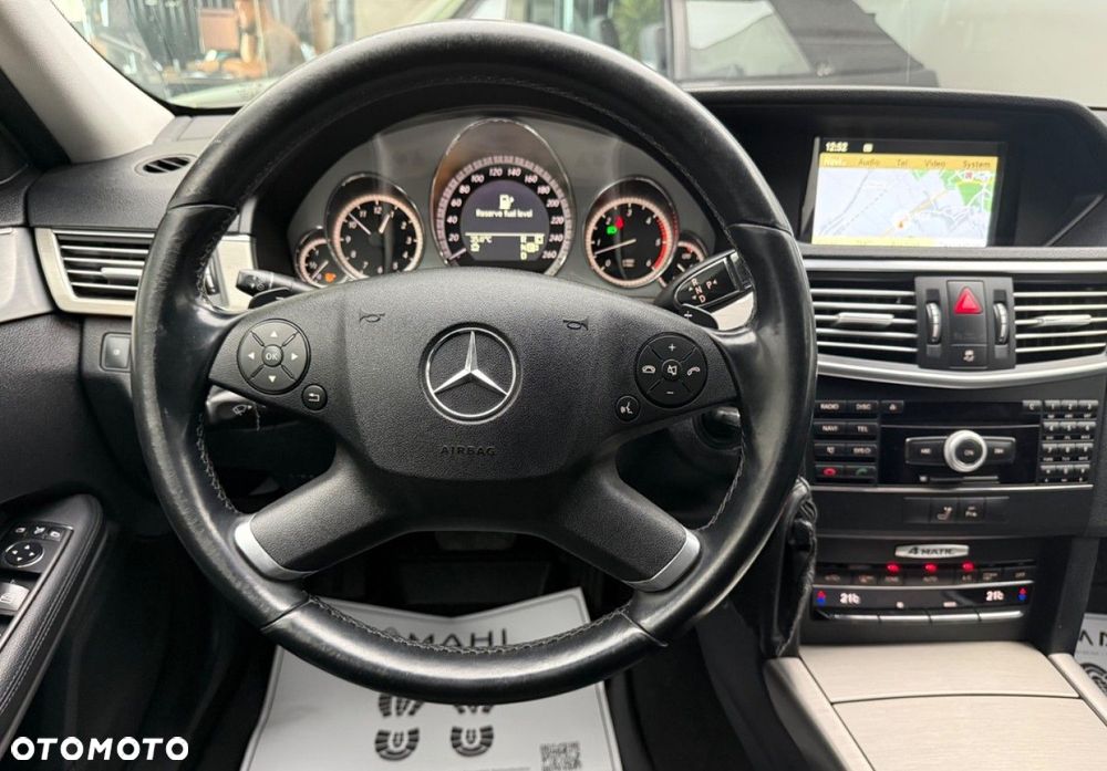 Mercedes-Benz Klasa E - 22
