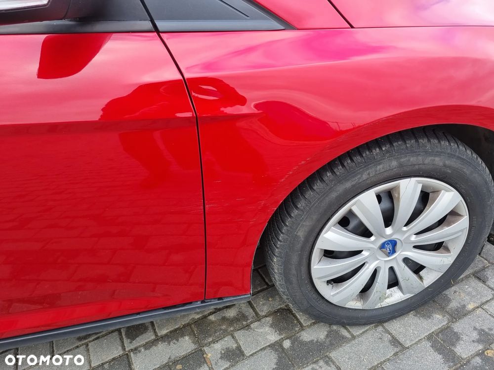 Ford Focus 1.6 Trend - 16