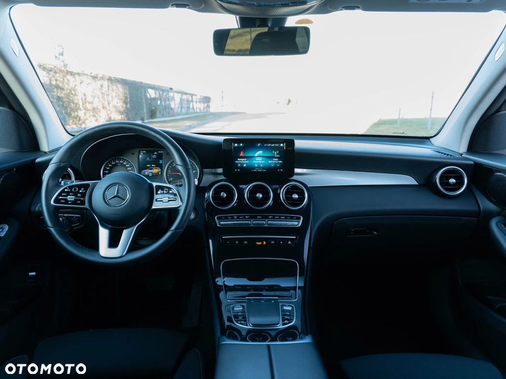 Mercedes-Benz GLC 200 d 4-Matic Business Edition - 23