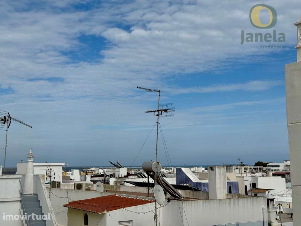 Duas Casas no Centro da Fuseta com vista mar - Grande imagem: 4/22
