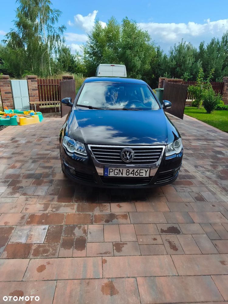 Volkswagen Passat 2.0 TDI Comfortline - 1
