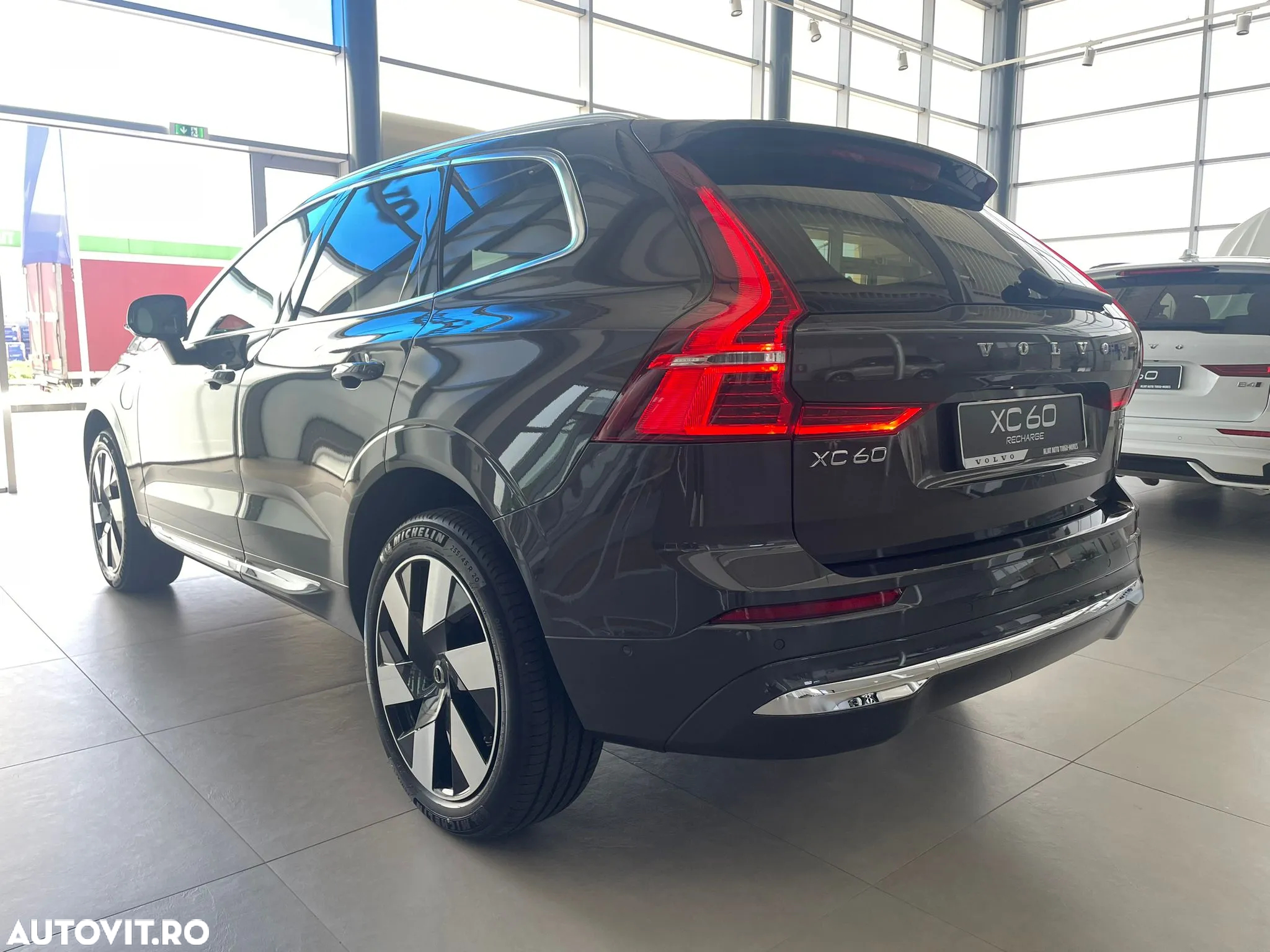Volvo XC 60 T6 AWD AT PHEV Plus Bright - 7
