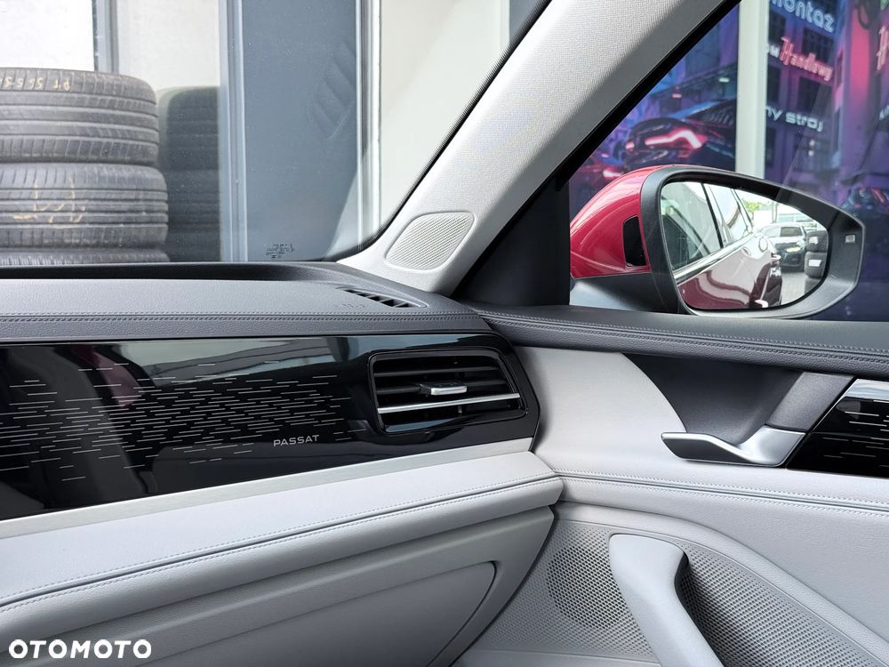 Volkswagen Passat 2.0 TDI EVO Elegance DSG - 22