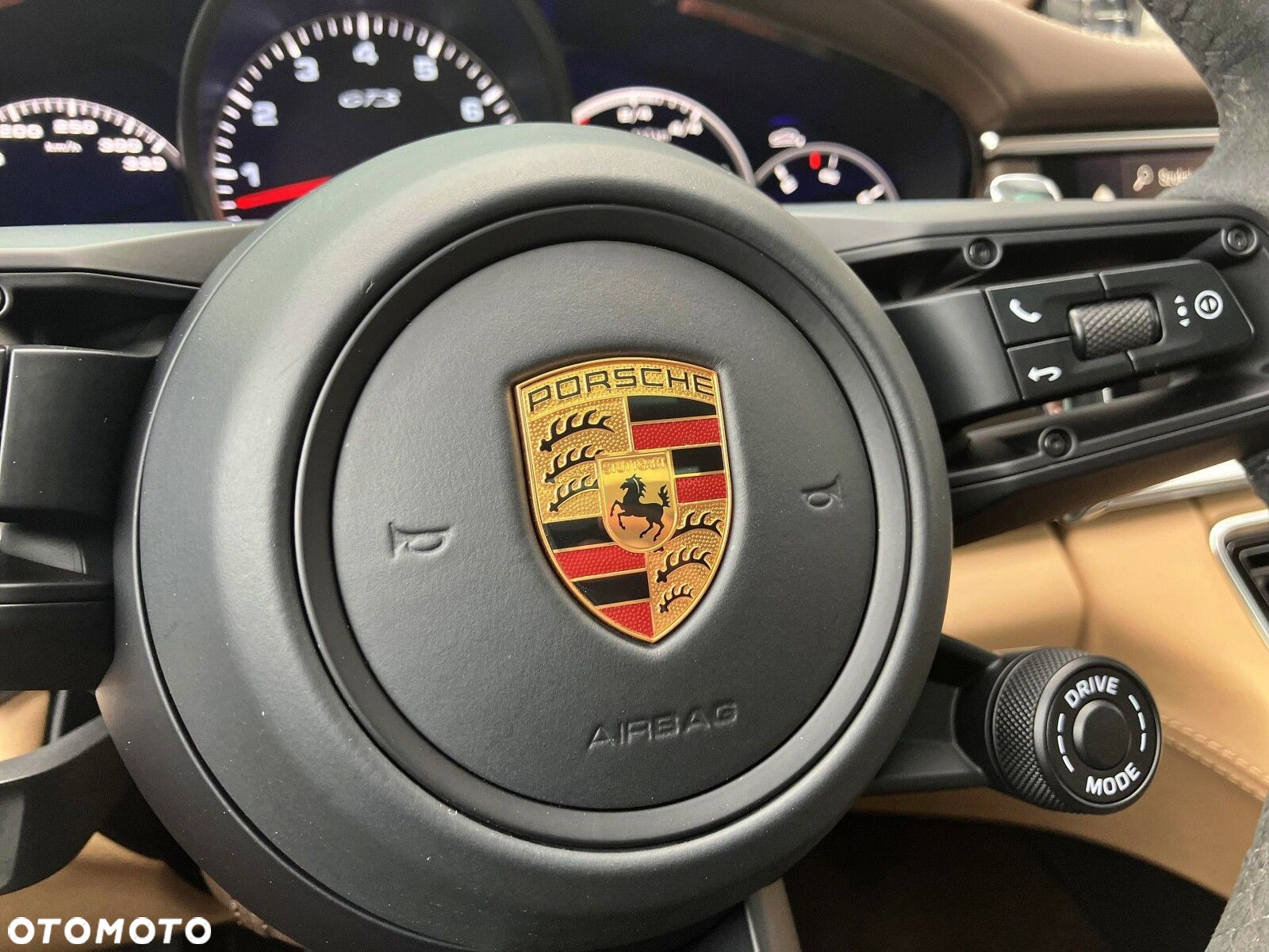 Porsche Panamera - 35