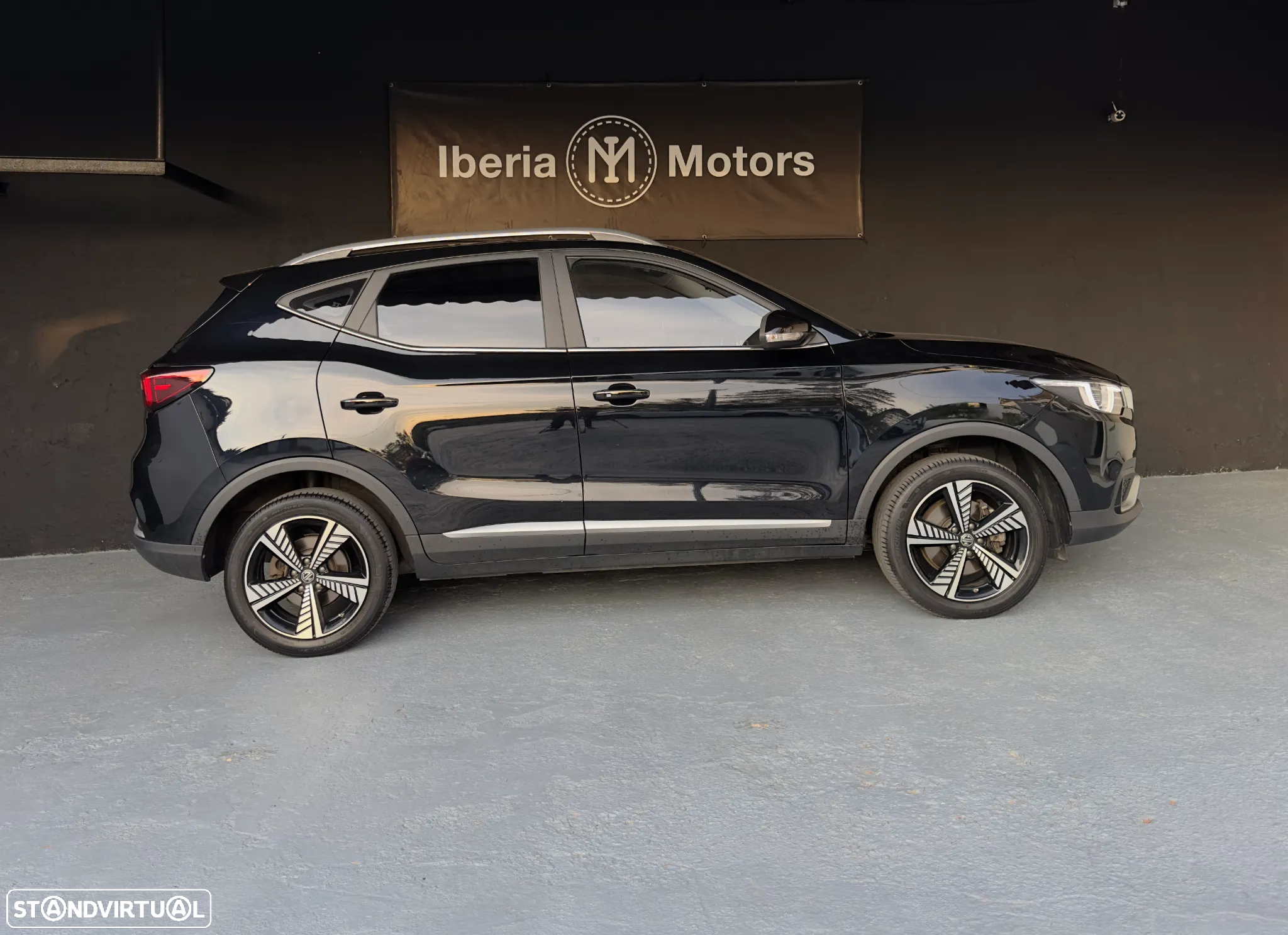 MG ZS EV 44.5 kWh Luxury - 6