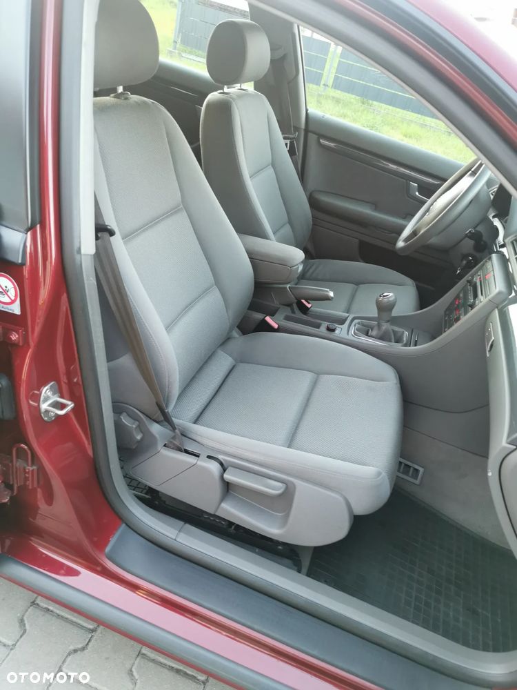 Audi A4 Limousine 2 - 20