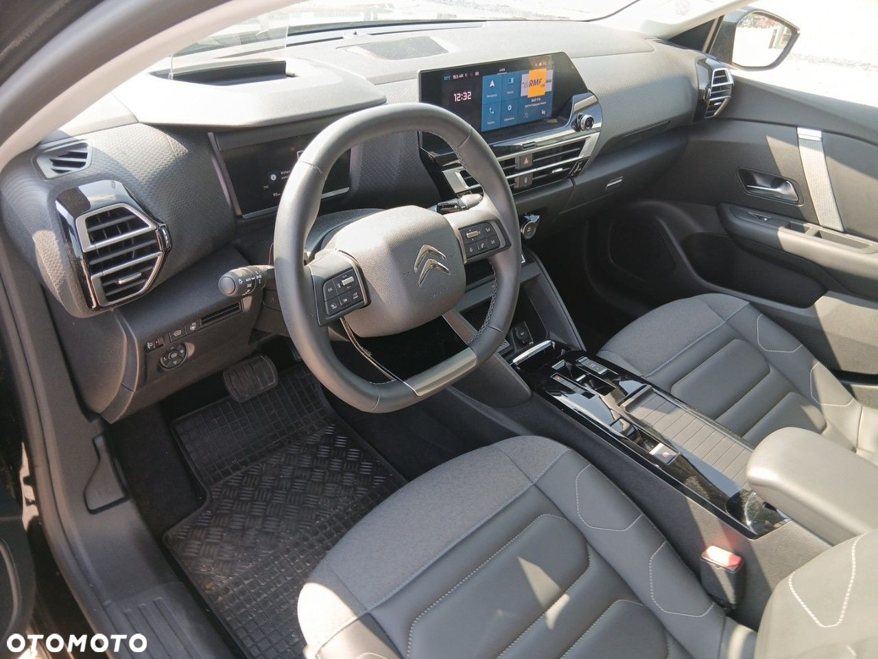 Citroën C4 1.2 PureTech Max S&S EAT8 - 12