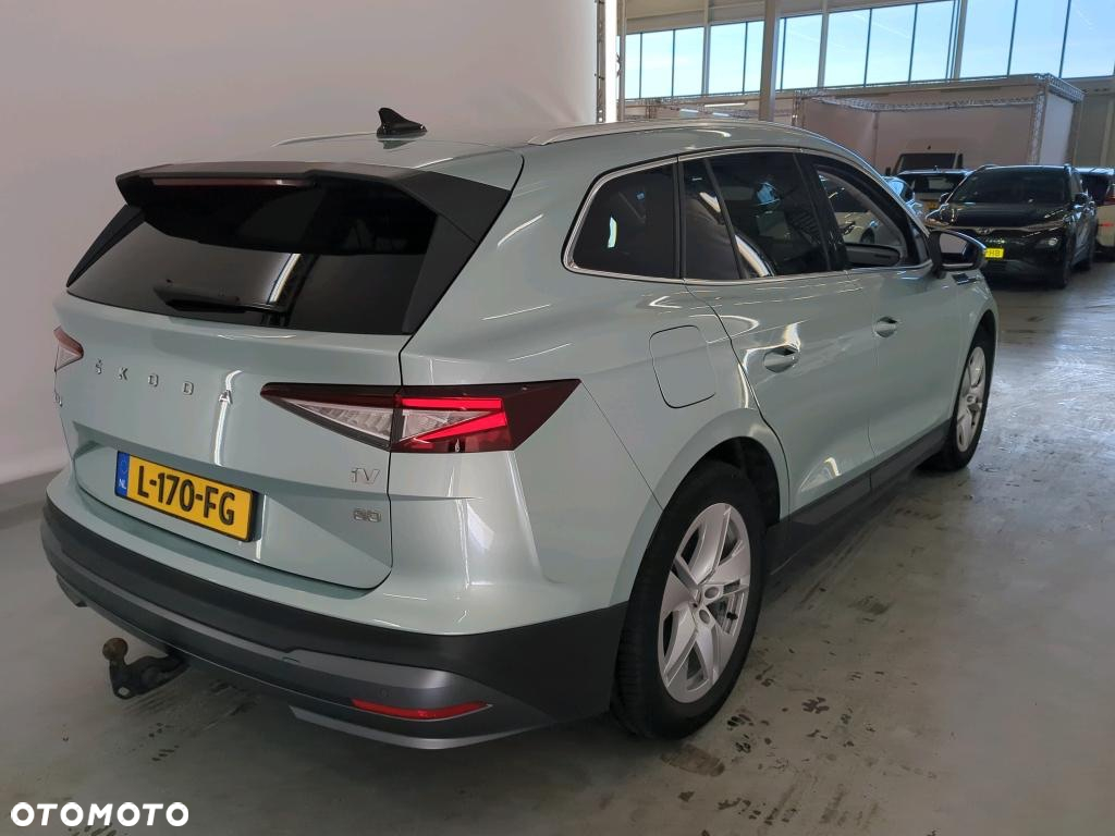 Skoda Enyaq 80 82kWh Sportline - 4