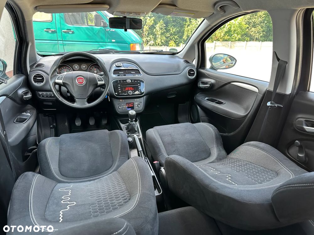Fiat Punto - 18