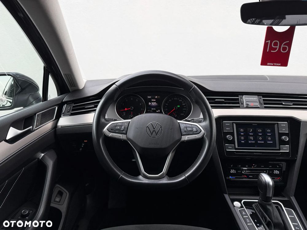 Volkswagen Passat 2.0 TSI Elegance DSG - 17