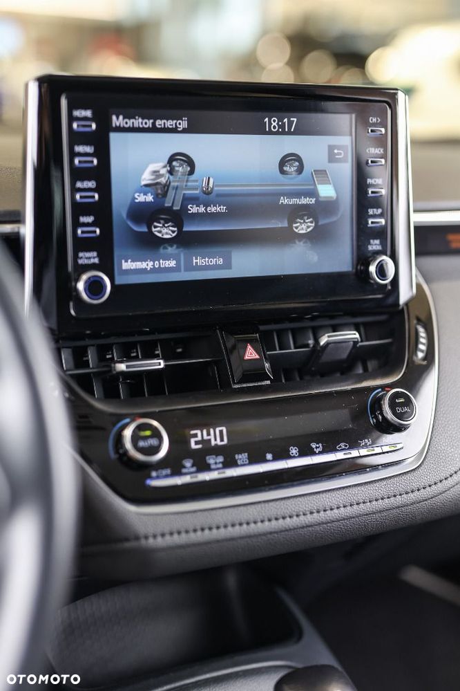 Toyota Corolla 1.8 Hybrid Comfort - 10