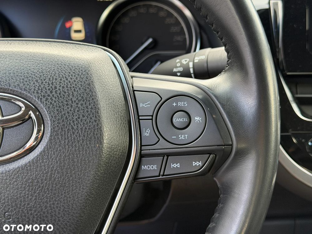 Toyota Camry 2.5 Hybrid Comfort CVT - 18