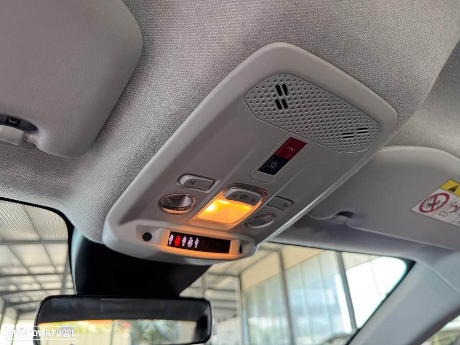 Citroën C4 X 1.2 PureTech Max EAT8 - 22