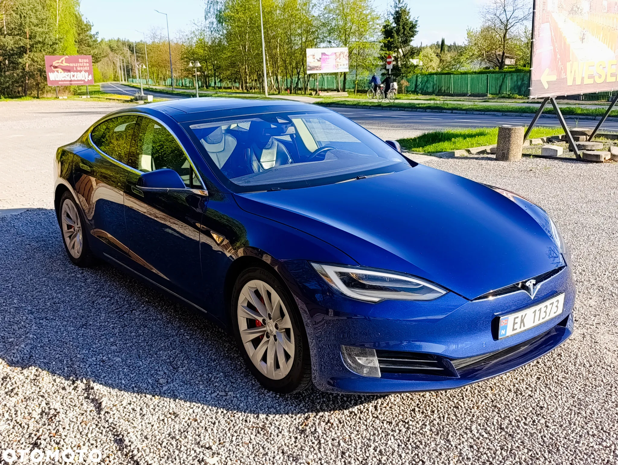 Tesla Model S Performance - 13