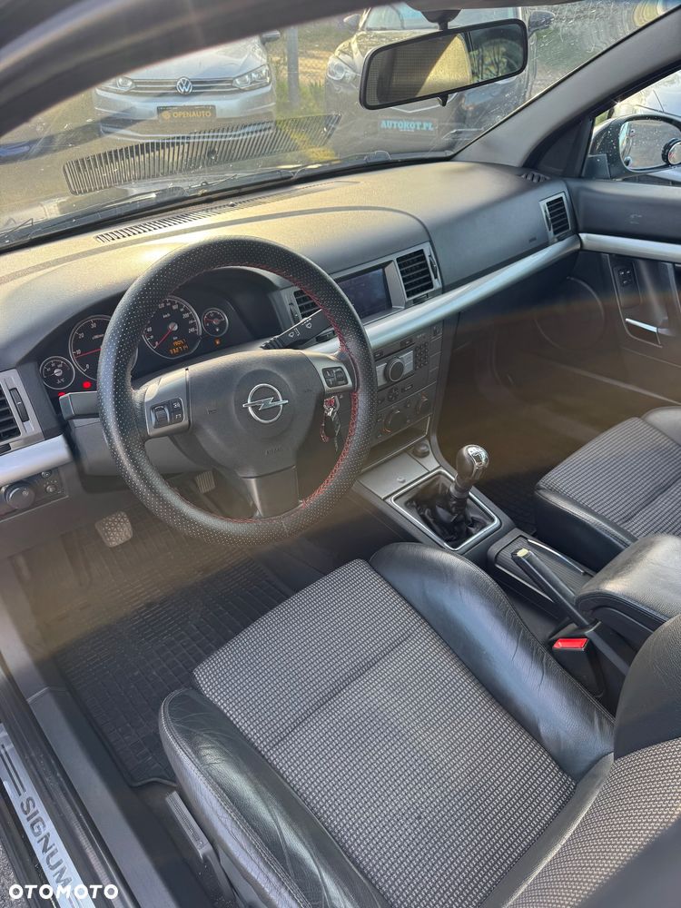Opel Signum 1.9 CDTI Cosmo - 10