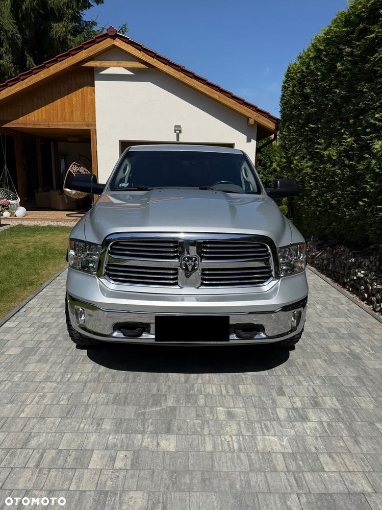 Dodge RAM - 2