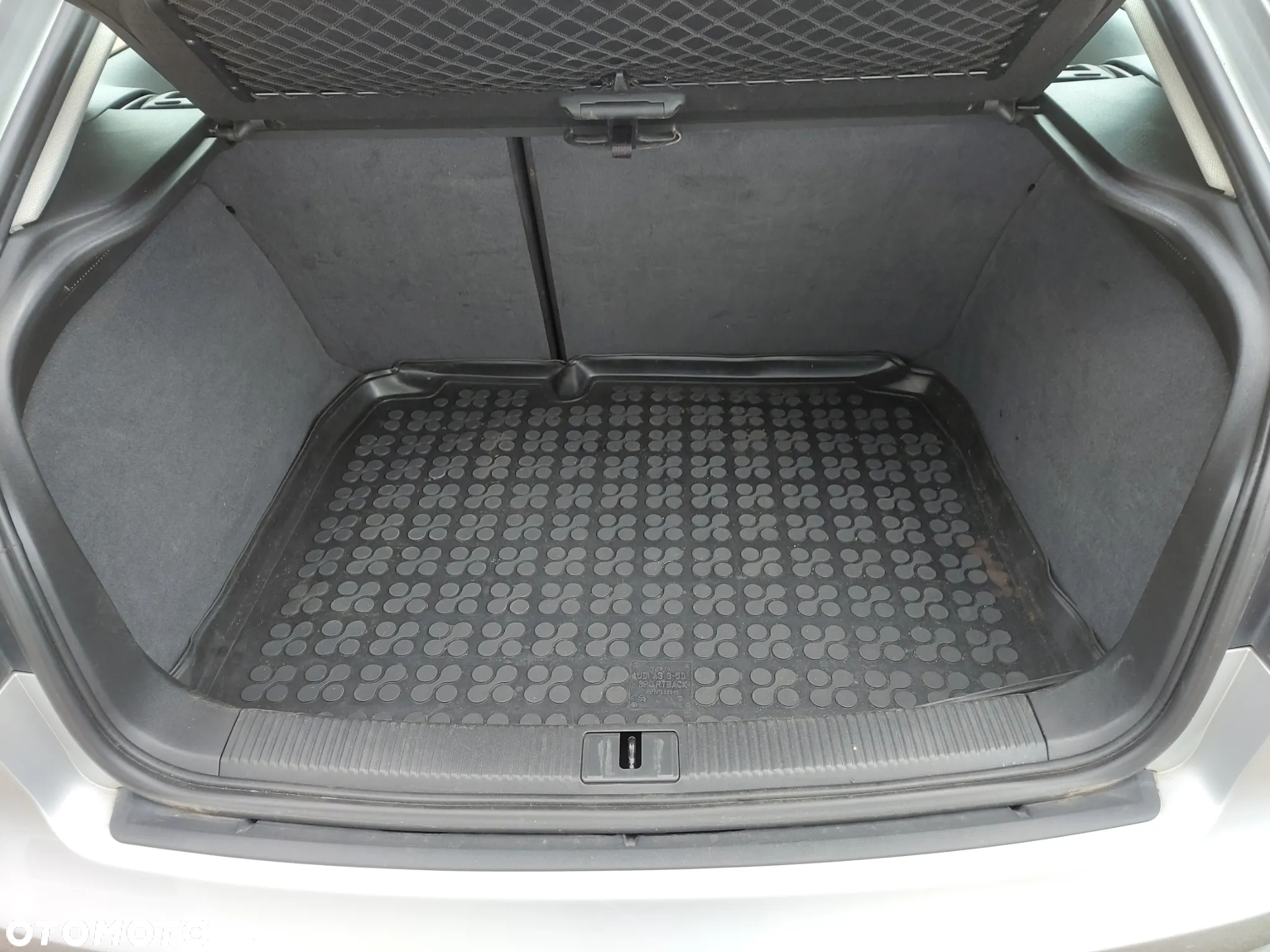 Audi A3 1.6 Attraction - 24