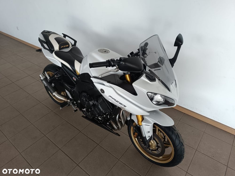 Yamaha FZ8 - 2
