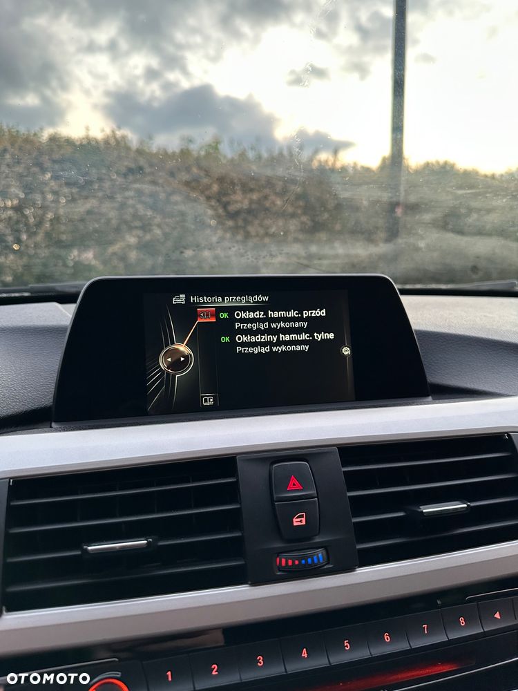 BMW Seria 3 - 21