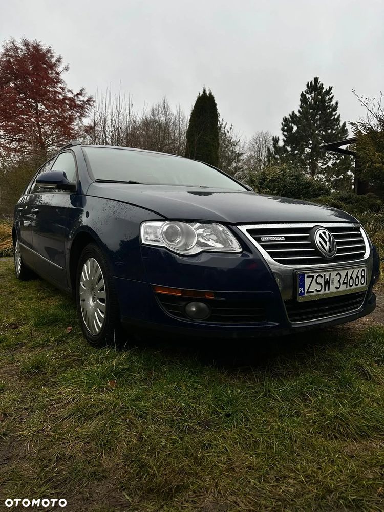 Volkswagen Passat 1.9 TDI Trendline - 4