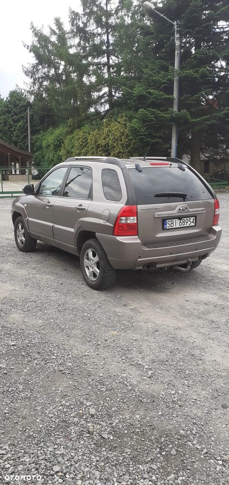 Kia Sportage 2.0 CRDI 2WD Champ - 3