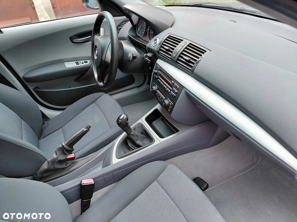 BMW Seria 1 - 9