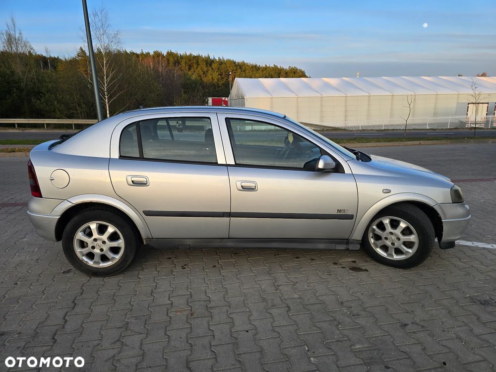 Opel Astra 1.7 DTI - 2