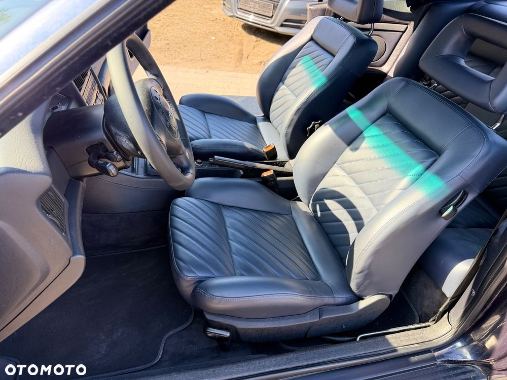 Audi Cabriolet 2.6 E - 10