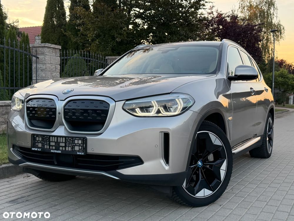 BMW iX3 Inspiring - 1