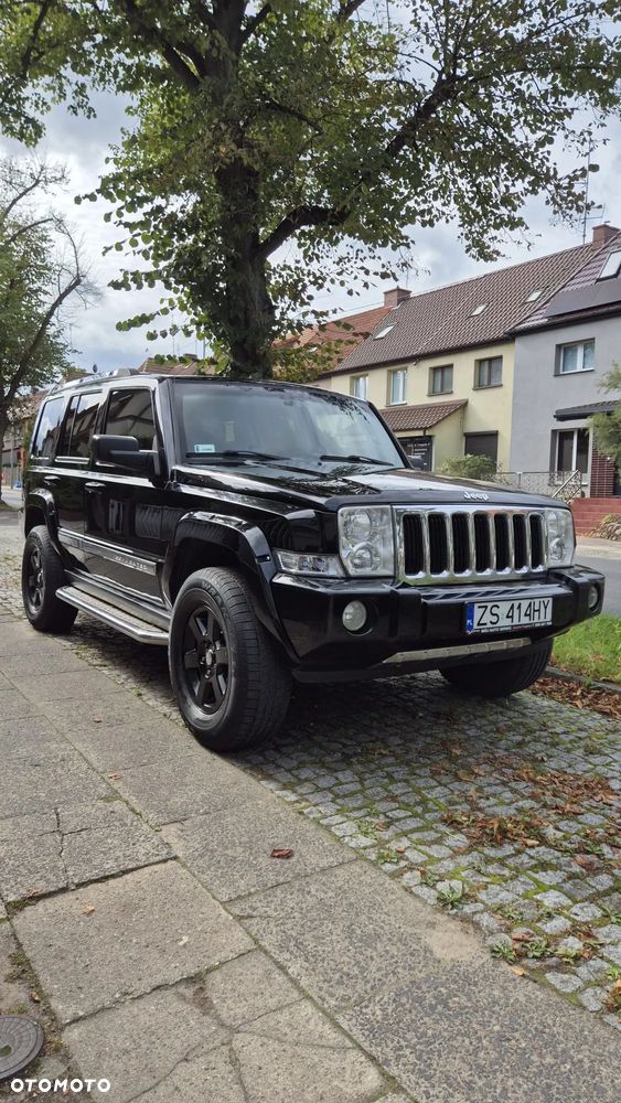 Jeep Commander 5.7 V8 HEMI Automatik Limited - 2