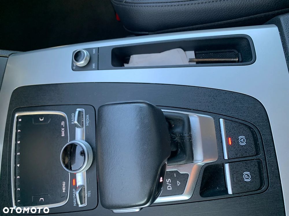Audi Q5 35 TDI Quattro S tronic - 23
