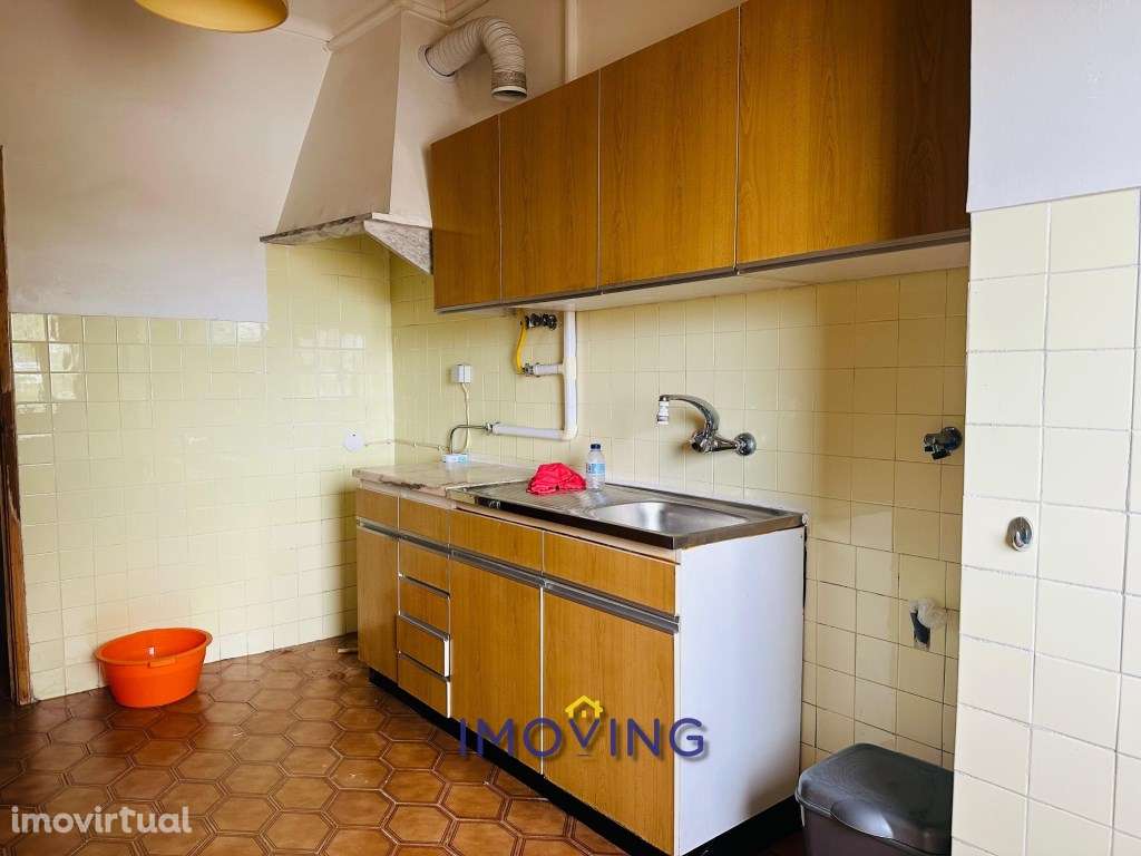 Apartamento T2 na Rua Adelina Abranches - Lavradio, Barreiro - Grande imagem: 2/21